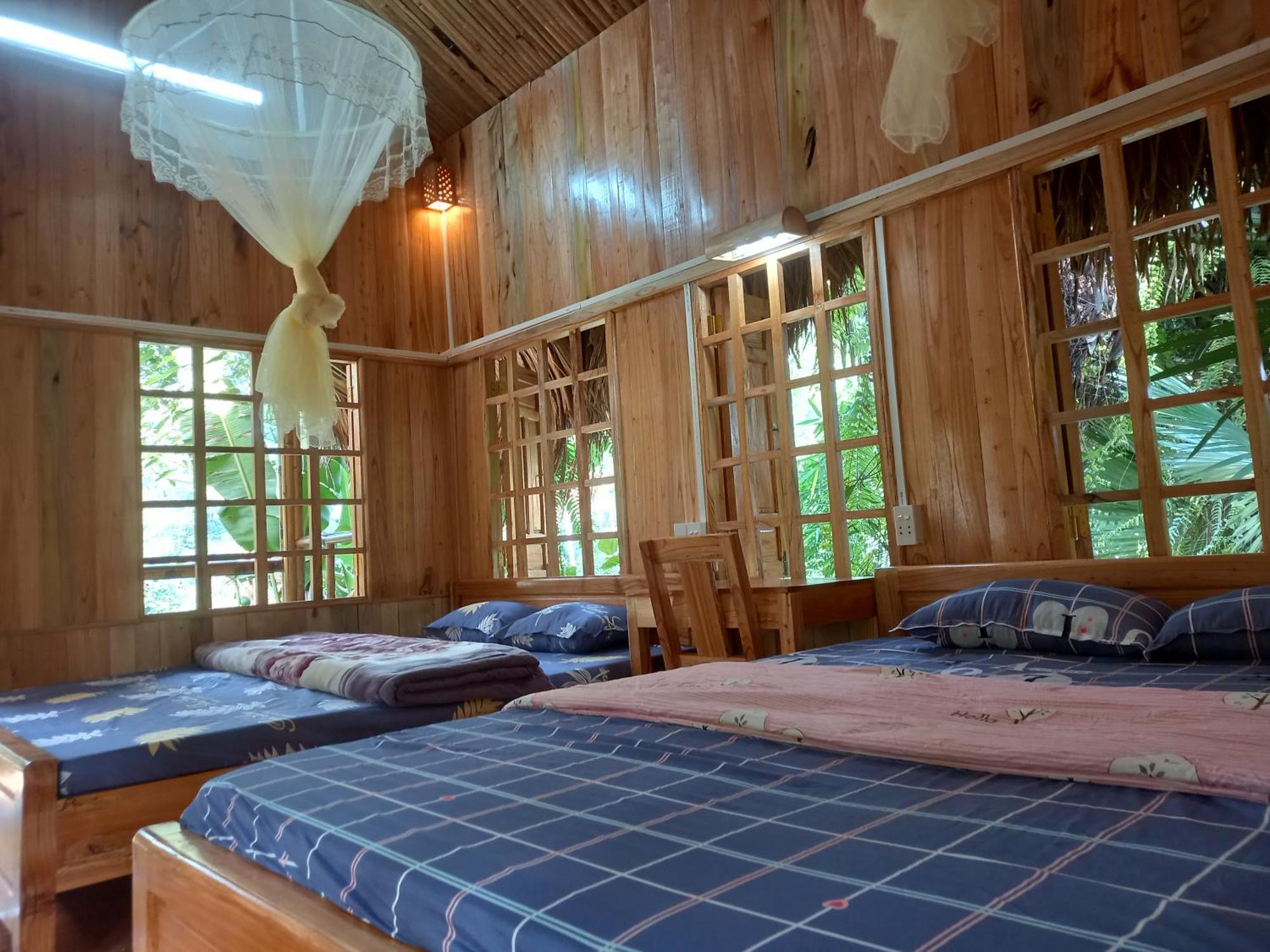 Ha Giang Faithien Homestay Bilik gambar