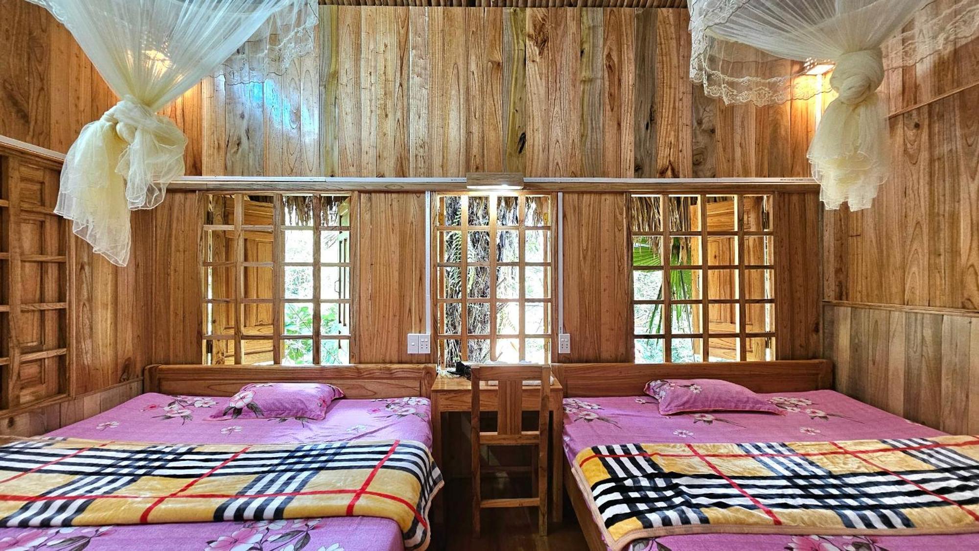 Ha Giang Faithien Homestay Bilik gambar